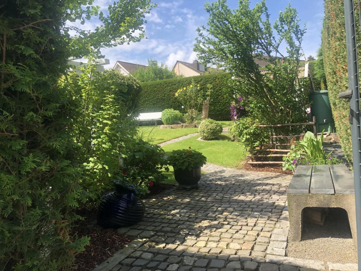 オーヴェラートWohnen Im Bergischen Fachwerkアパートメント エクステリア 写真